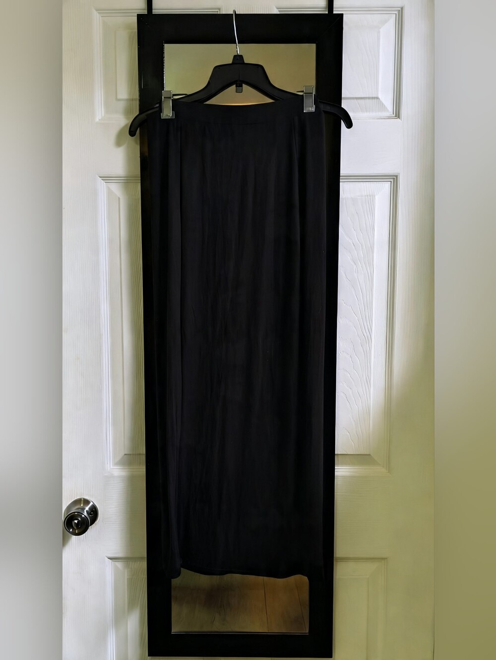 Simple Black Maxi Skirt With Slit